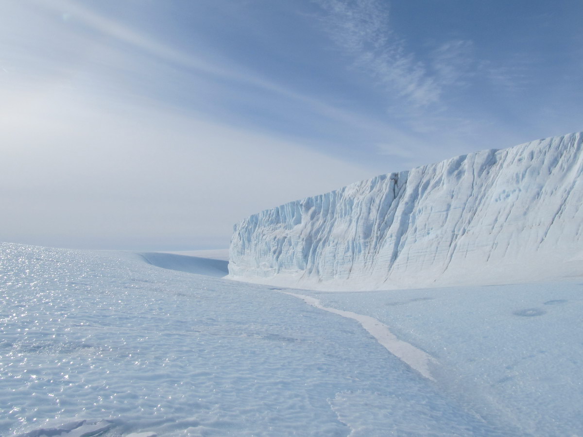 Антарктида ледник Беллинсгаузена