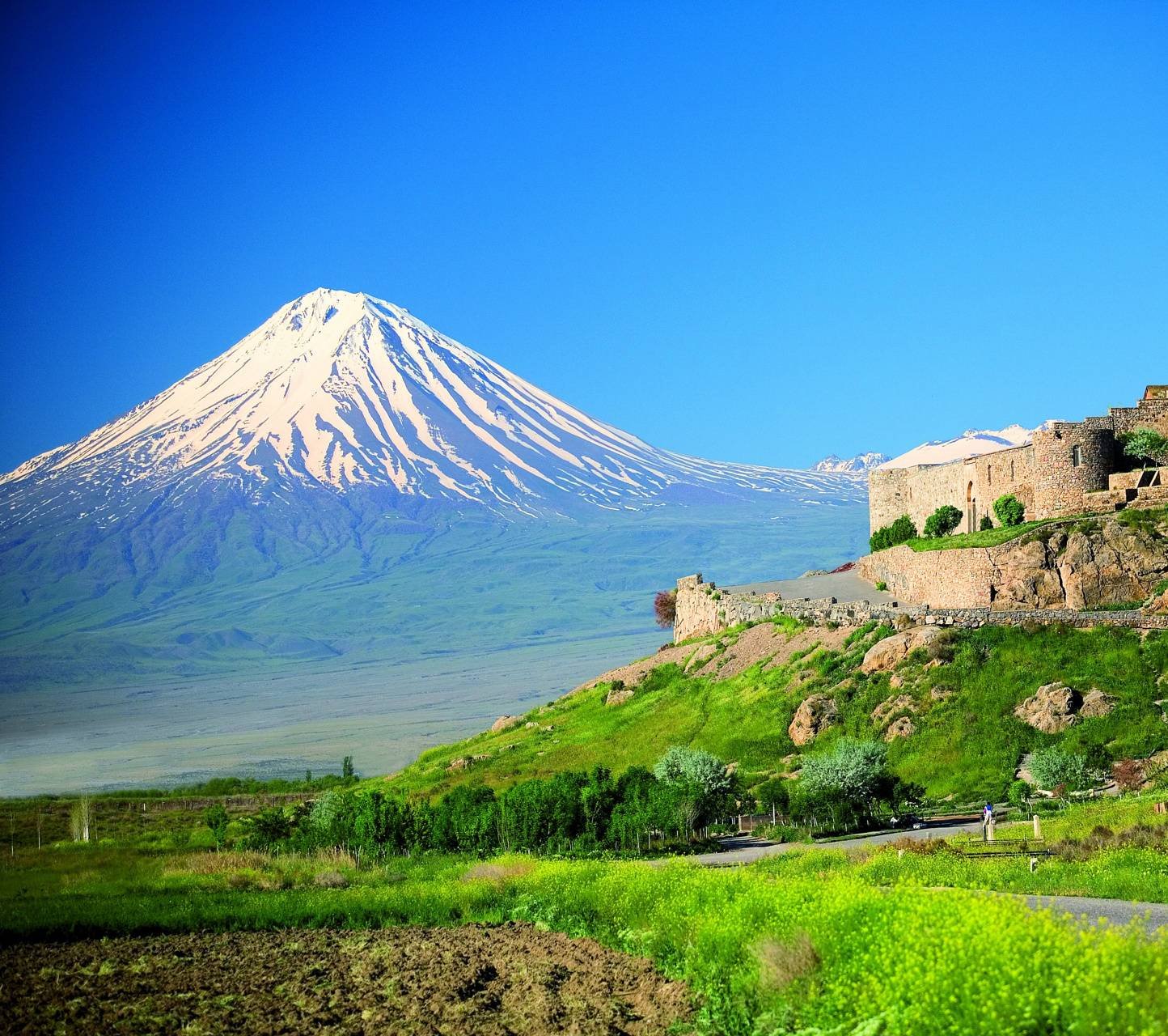 горы армении фото