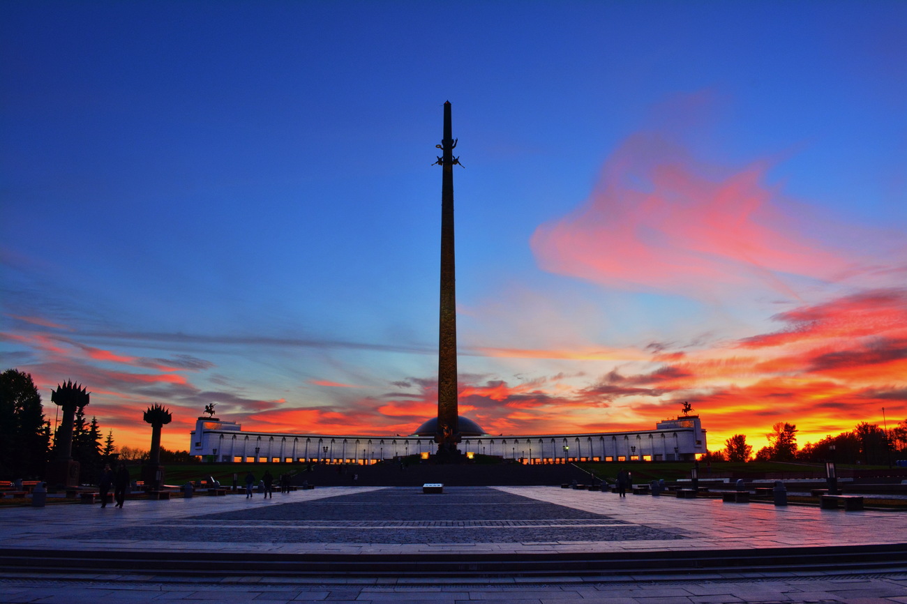 Памятник победы на поклонной горе в москве