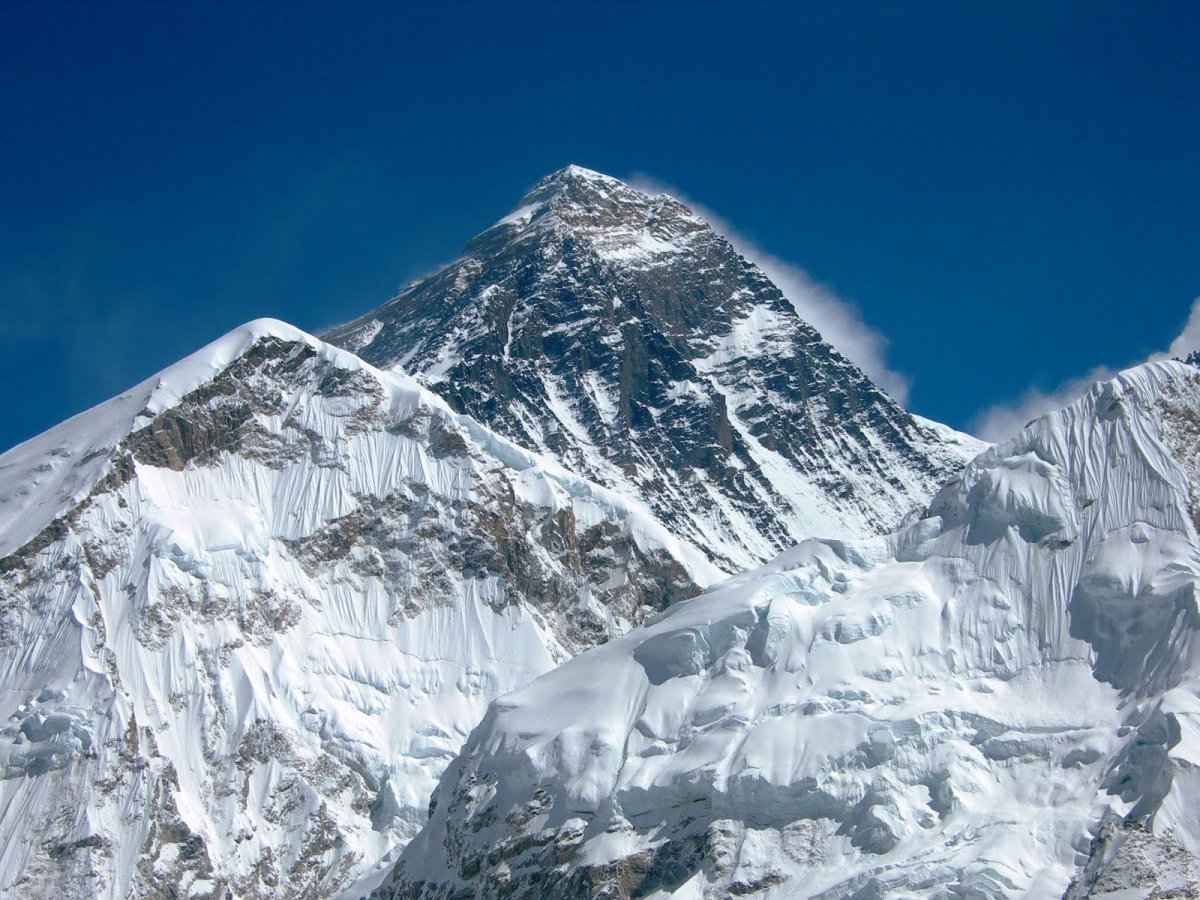 Эверест гора пик Джомолунгма