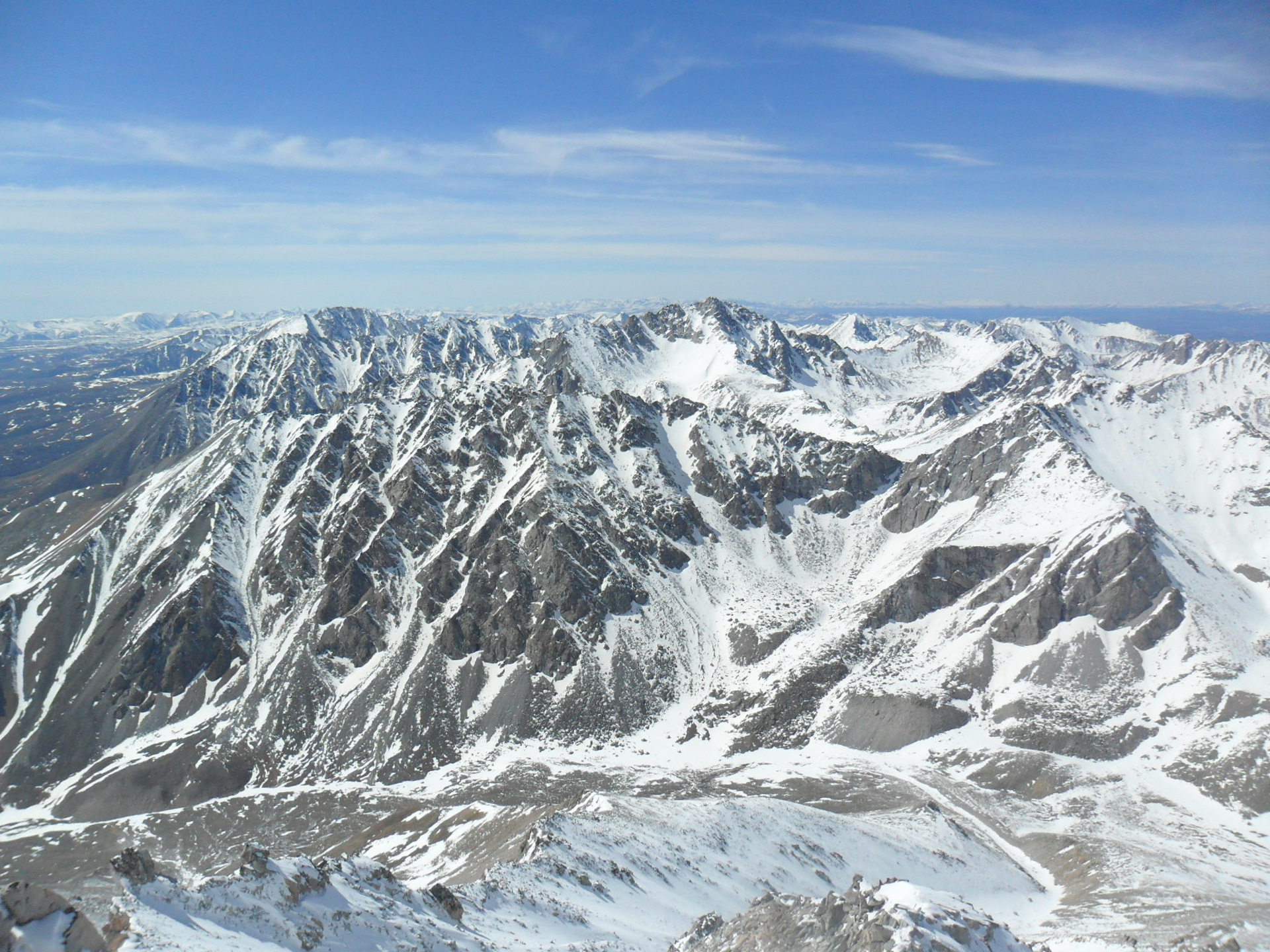 Высота горы Мунку Сардык