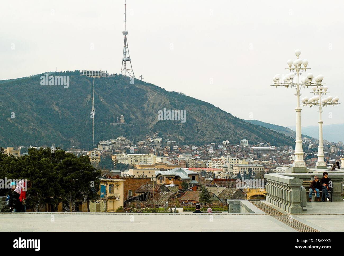 Город Тбилиси Грузия гора дацменда