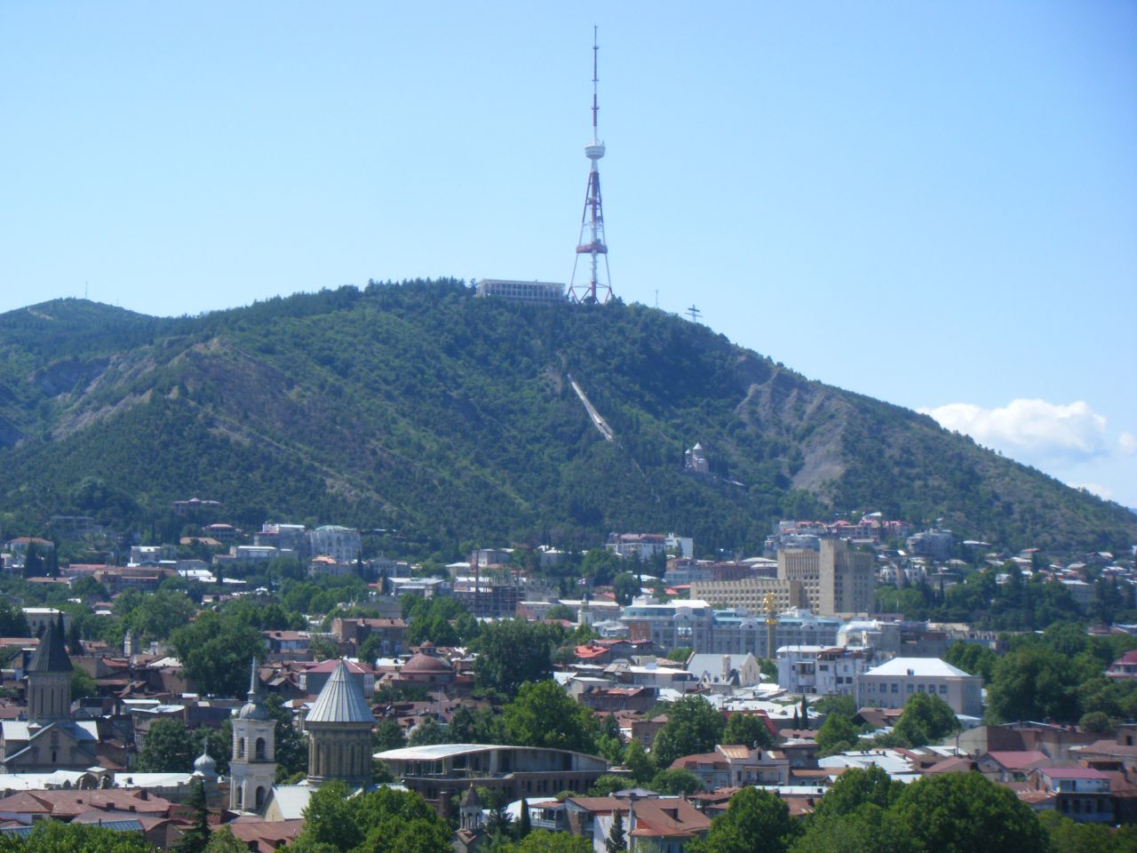 Гора Мтацминда в Тбилиси (Mtatsminda)