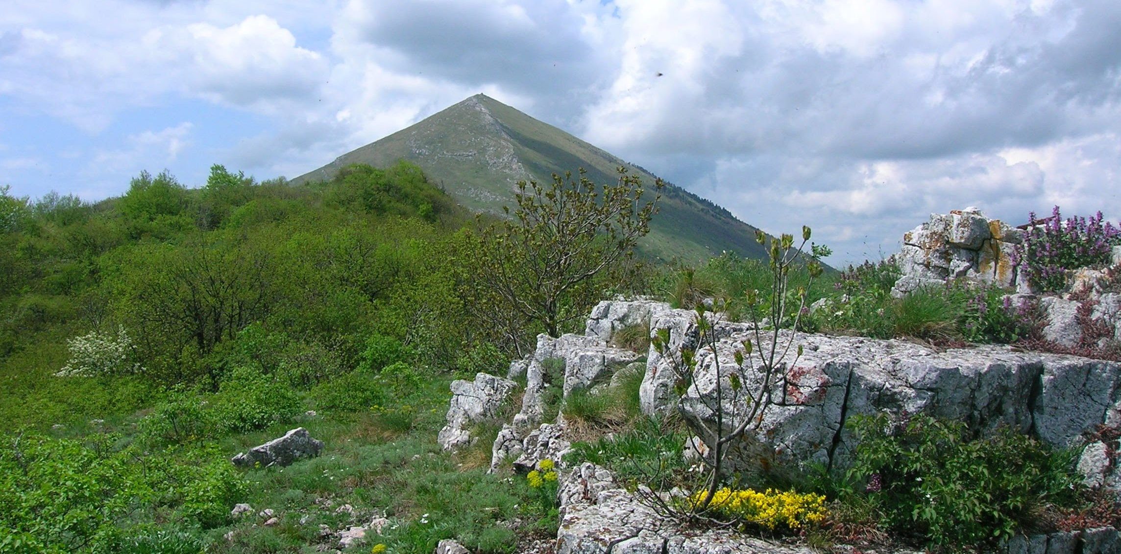 Пирамиды в Сербии гора Ртань