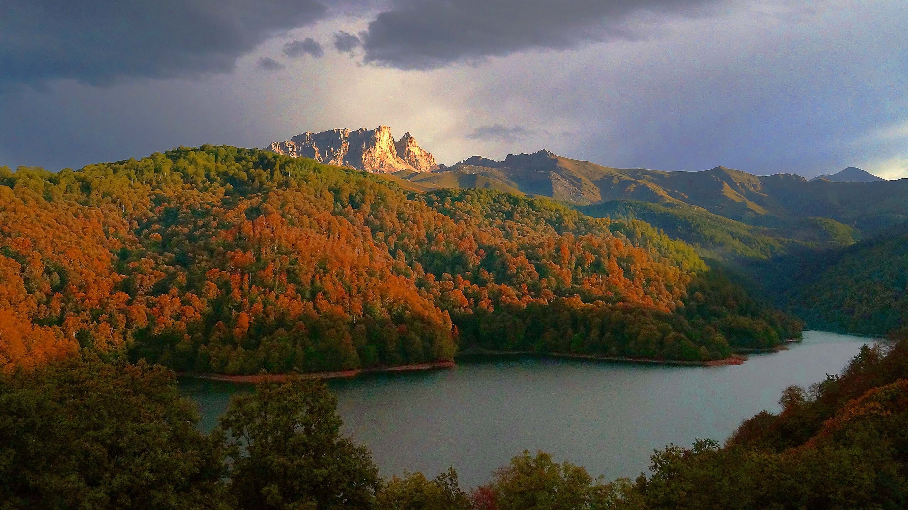 Озеро Гек гель Азербайджан