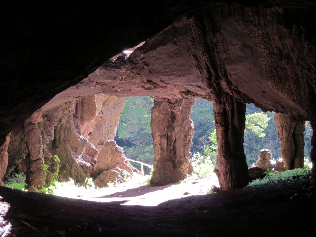 Пещера эса
