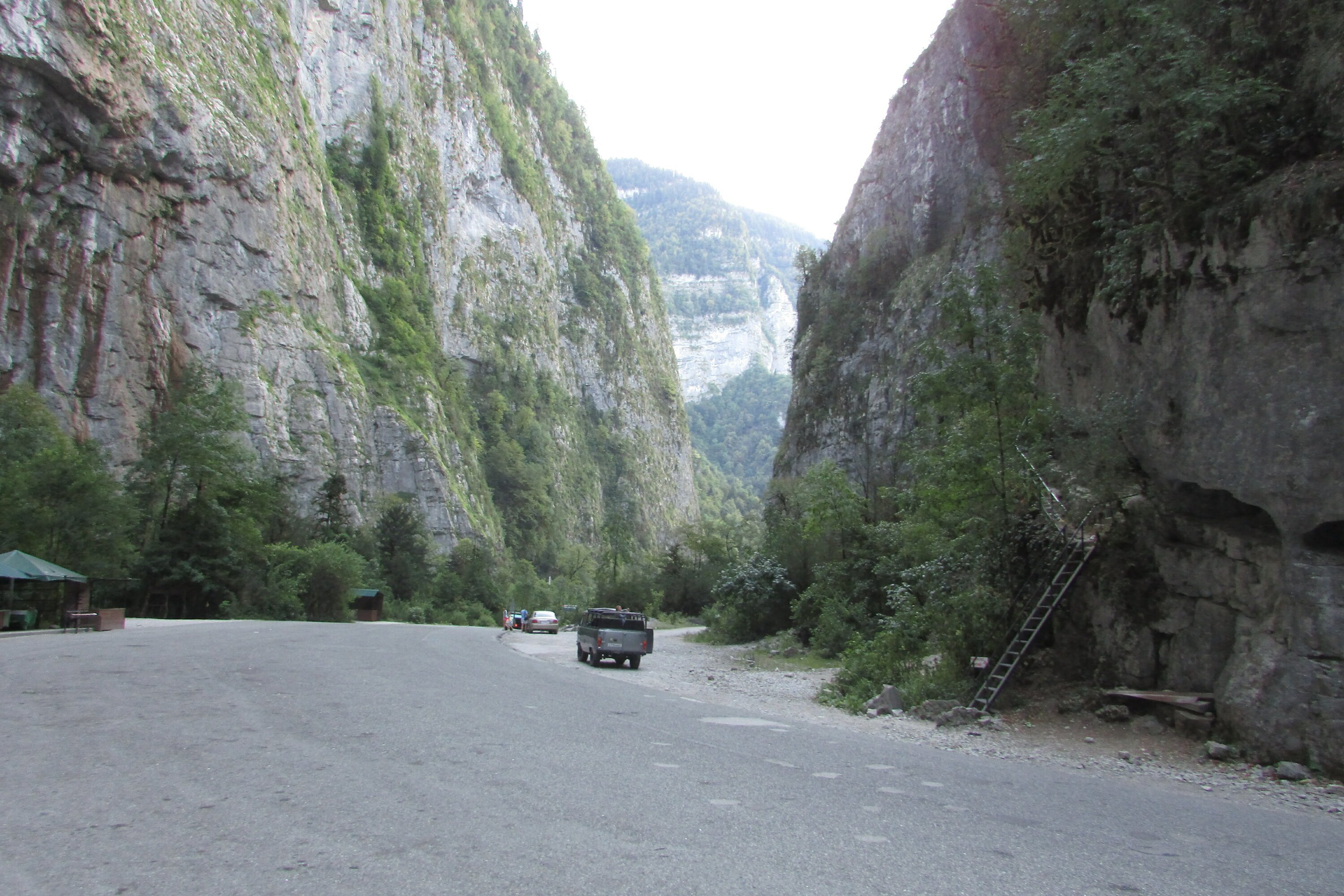Юпшарский каньон Абхазия профессиональное фото