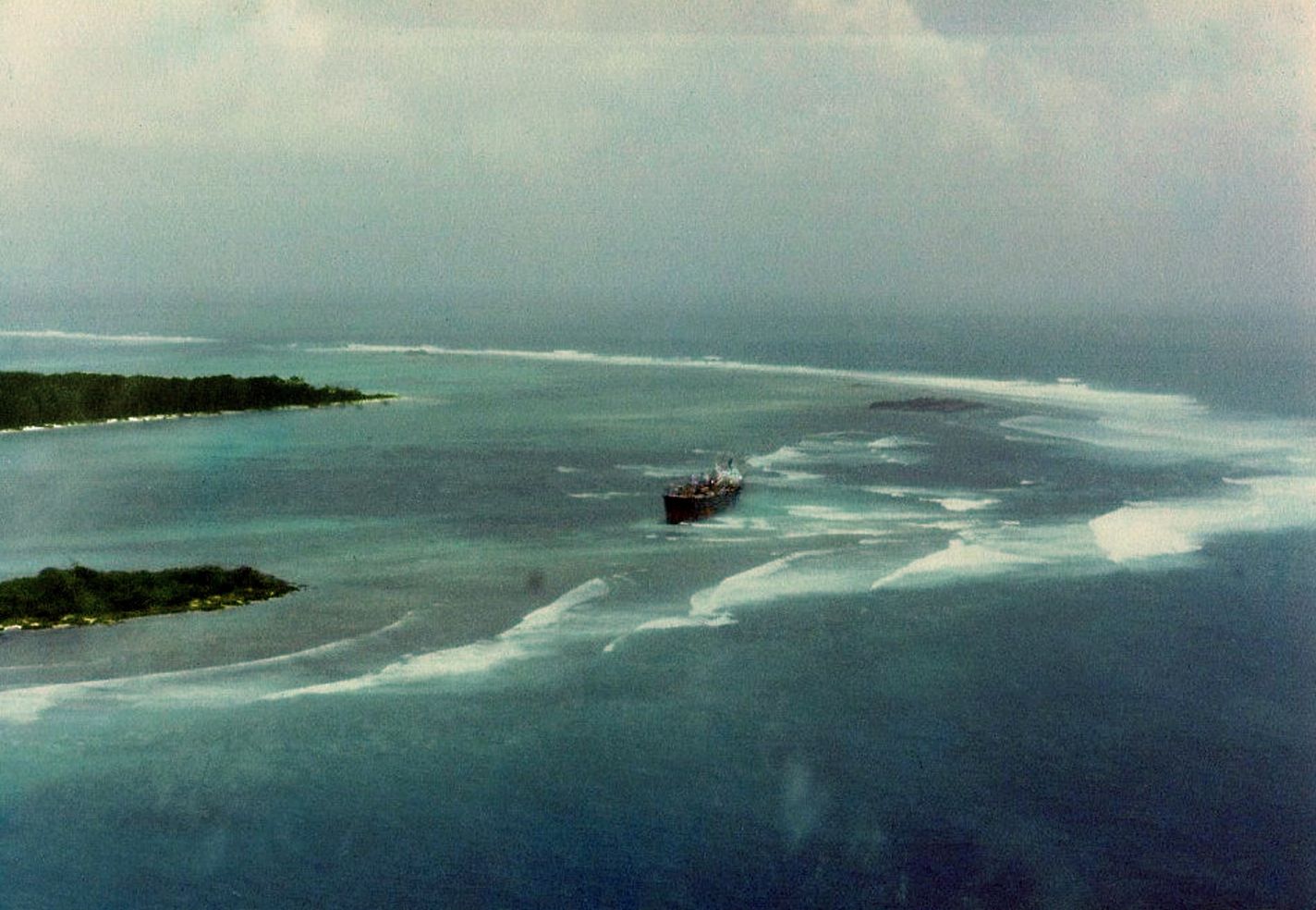 Северный Сентинельский остров корабль