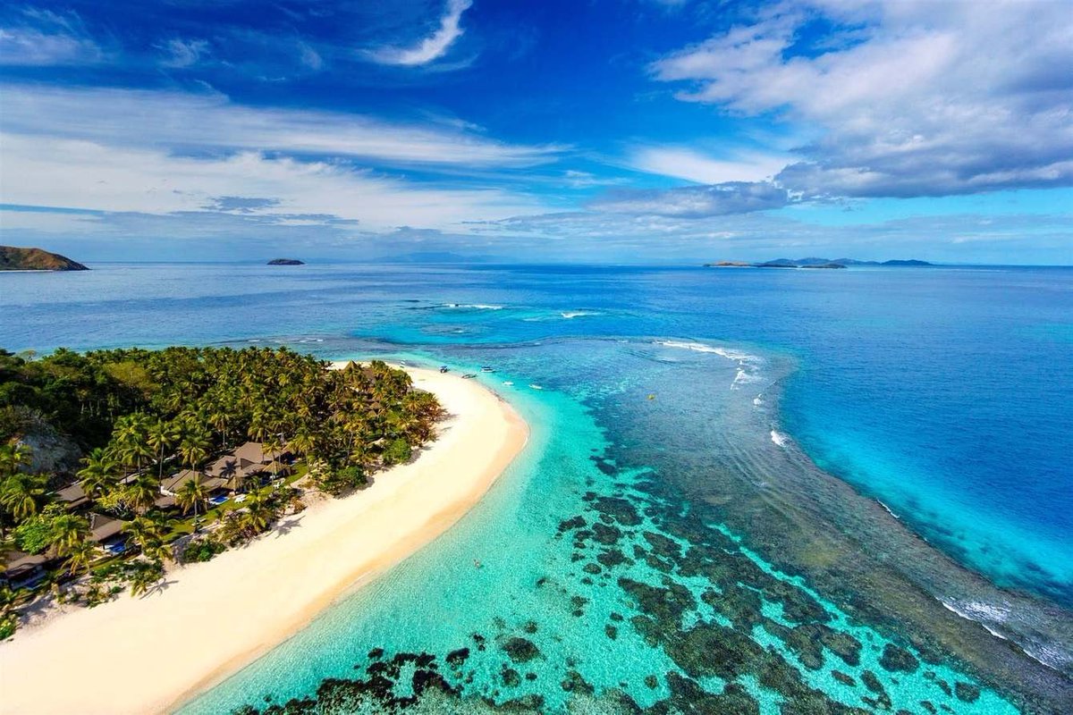 Остров Лаукала Фиджи с высоты.