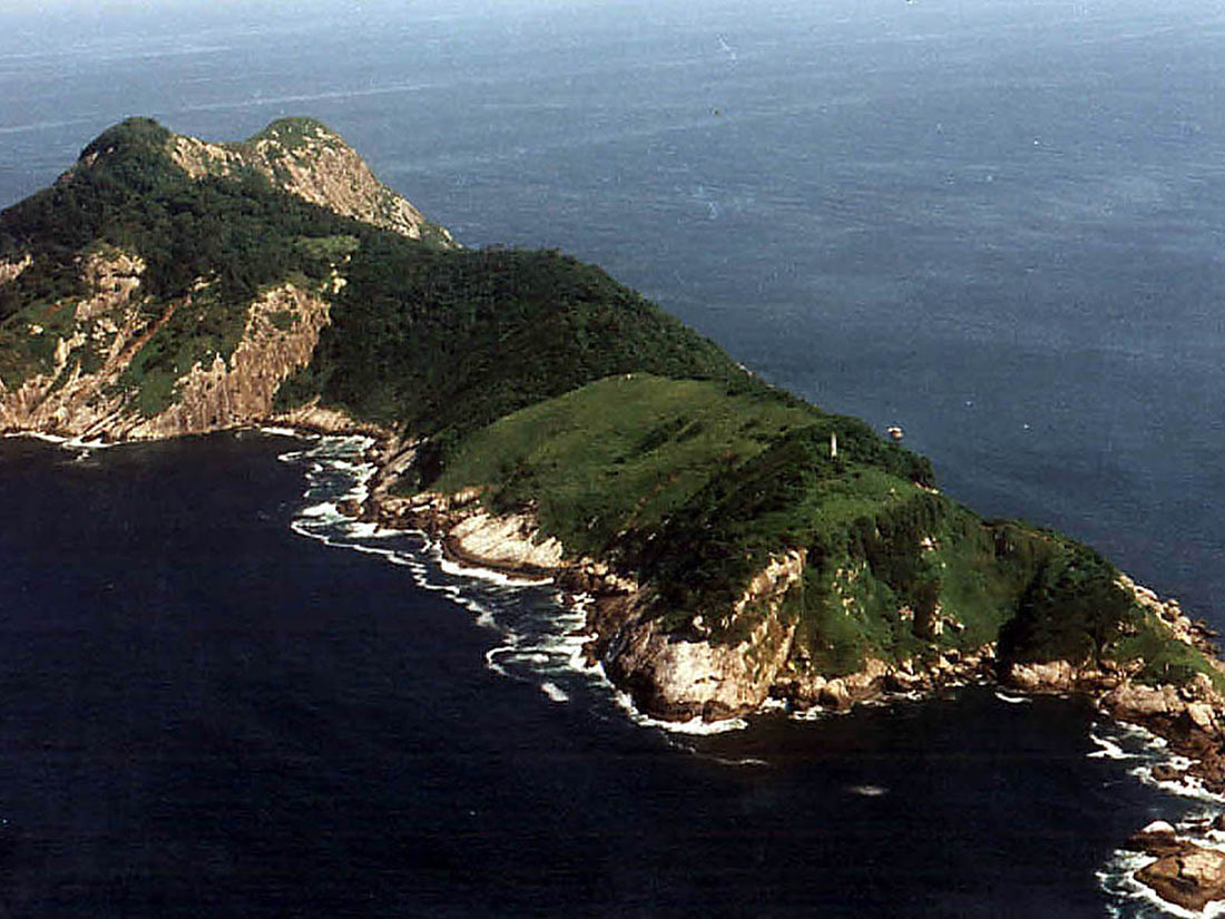 Бразильский остров Кеймада-Гранди