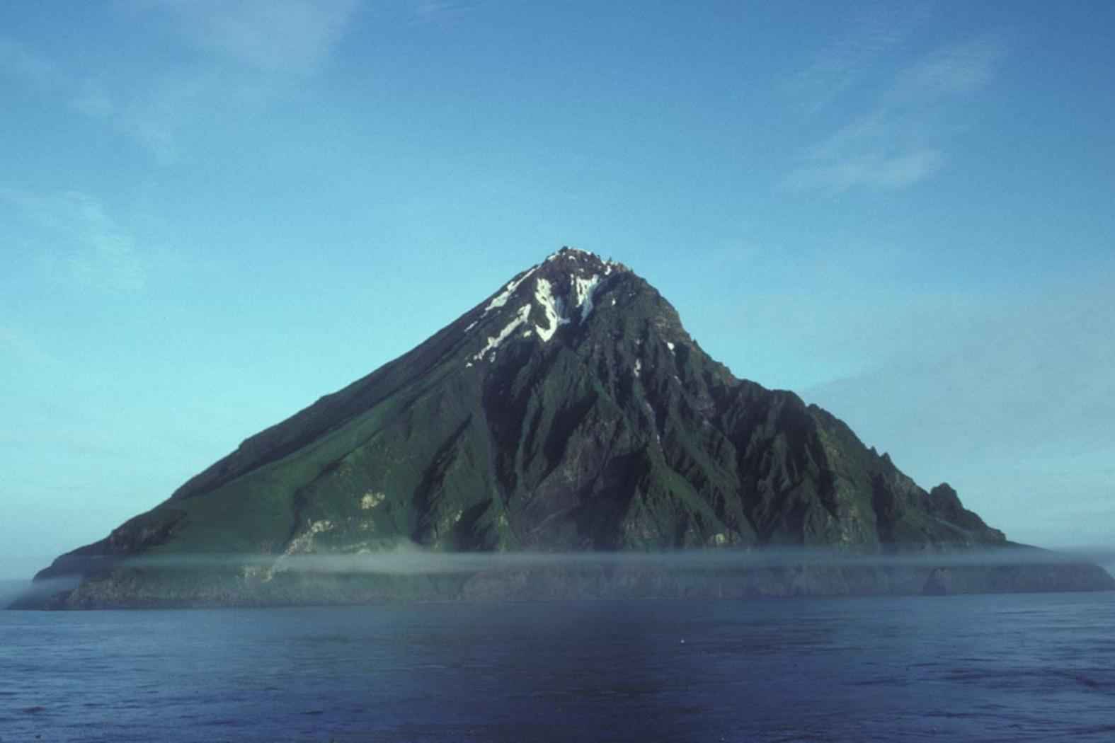 Алеутские острова вулканы