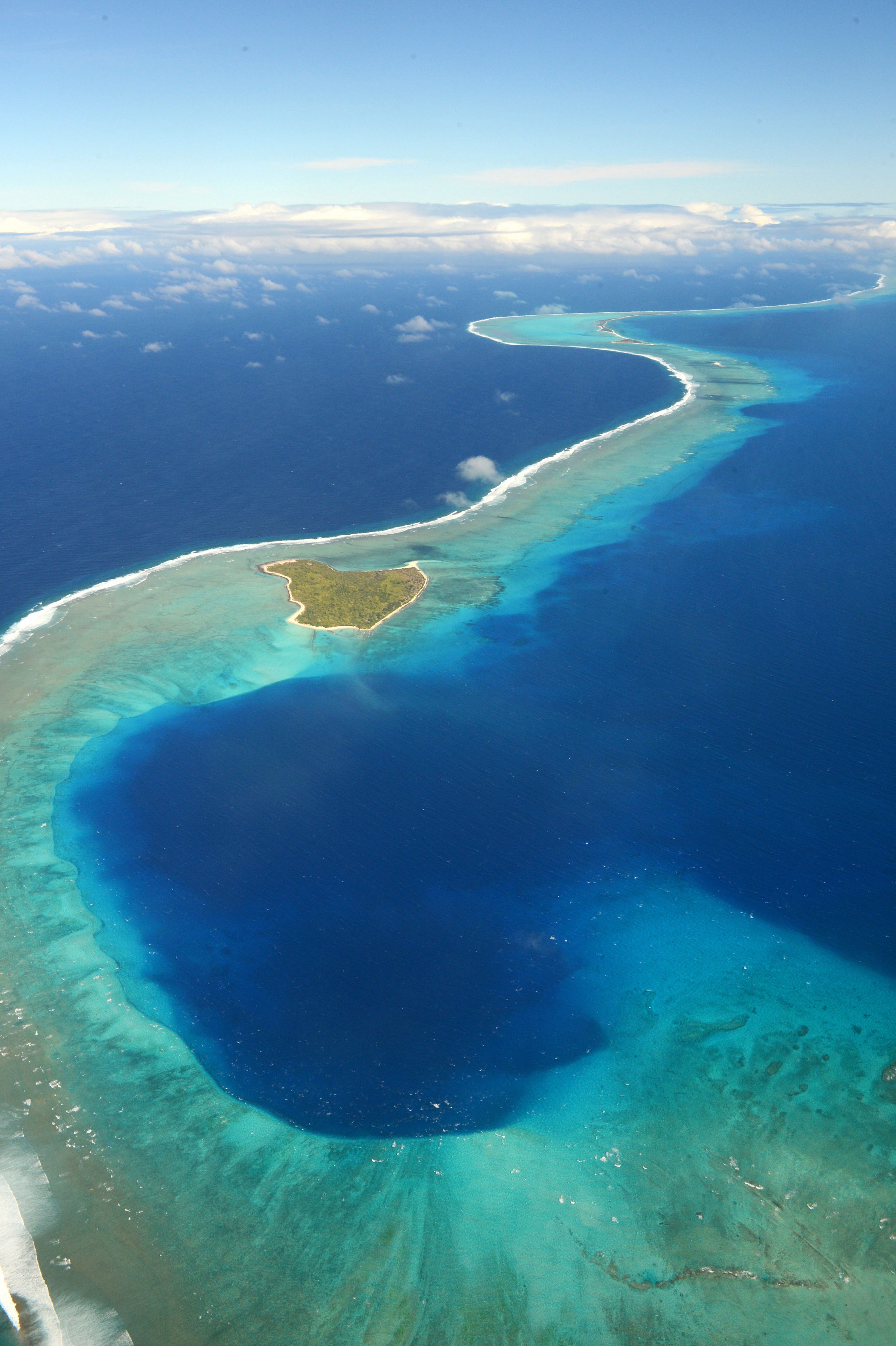 Запишите острова тихого океана. Атолл бикини Маршалловы острова. Атолл бикини (Bikini Atoll), Маршалловы острова. Остров бикини Атолл Атолл. Атолл коралловый остров.