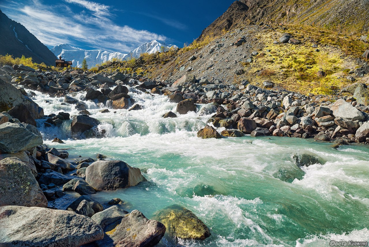 Какие есть горные реки. Долина АК-кема горный Алтай. Юрункаш река сплав. Алтай Катунь Исток. Горный Алтай горные ручьи.