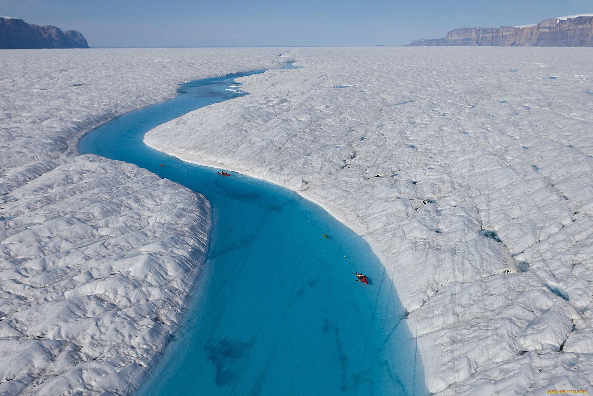 Голубая река Гренландия