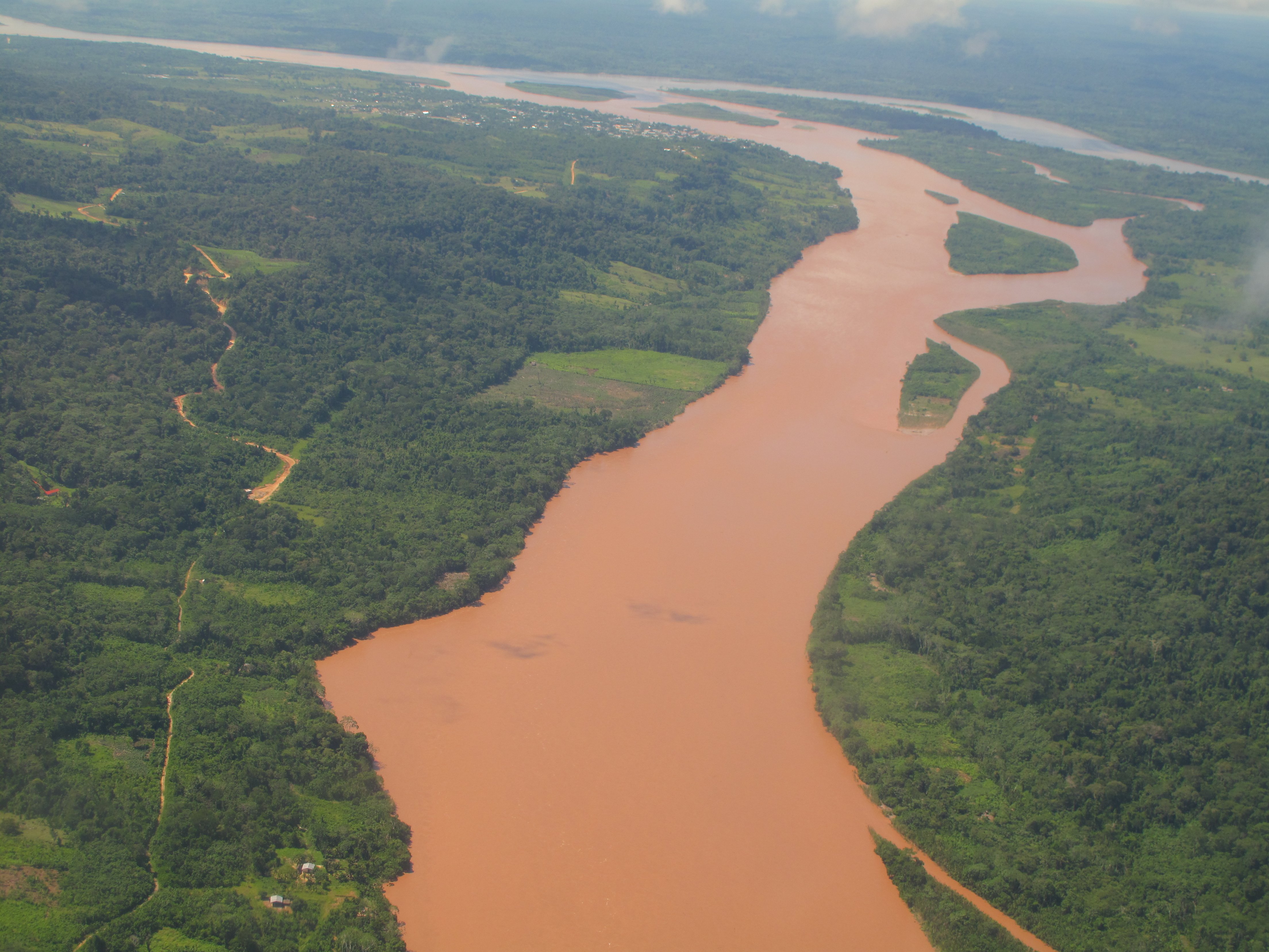 Река Укаяли Перу