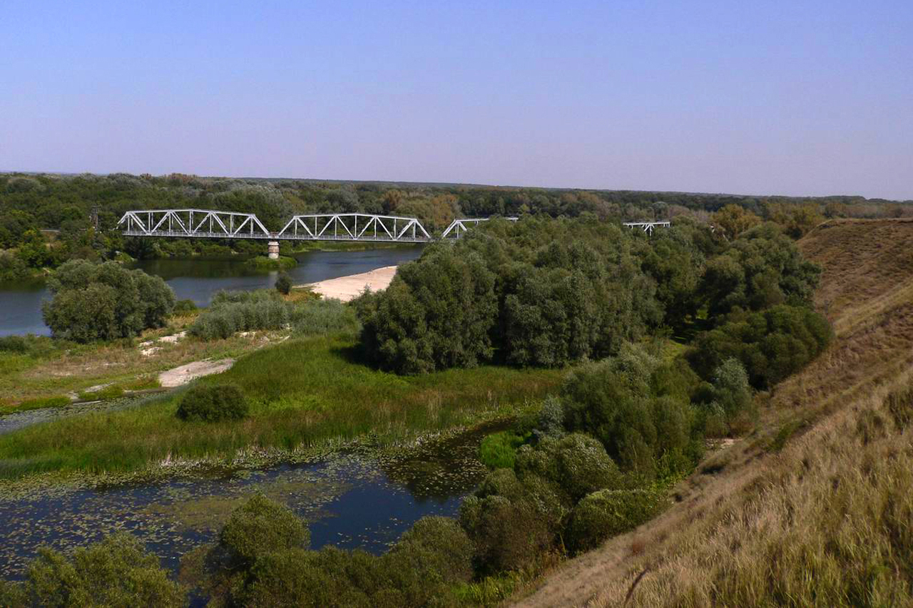 Мост через Хопер в Воронежской области