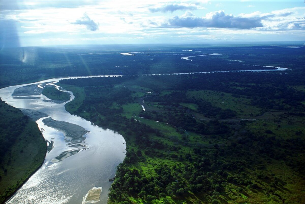Река Луангва Африка