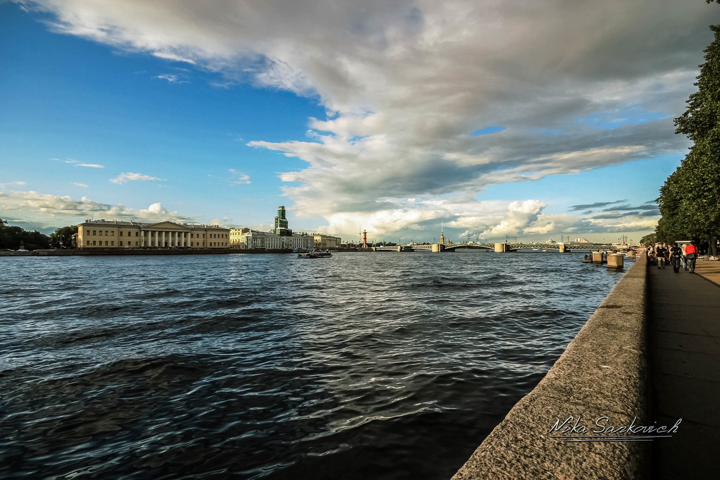 Река Нива или Нева в Санкт-Петербурге