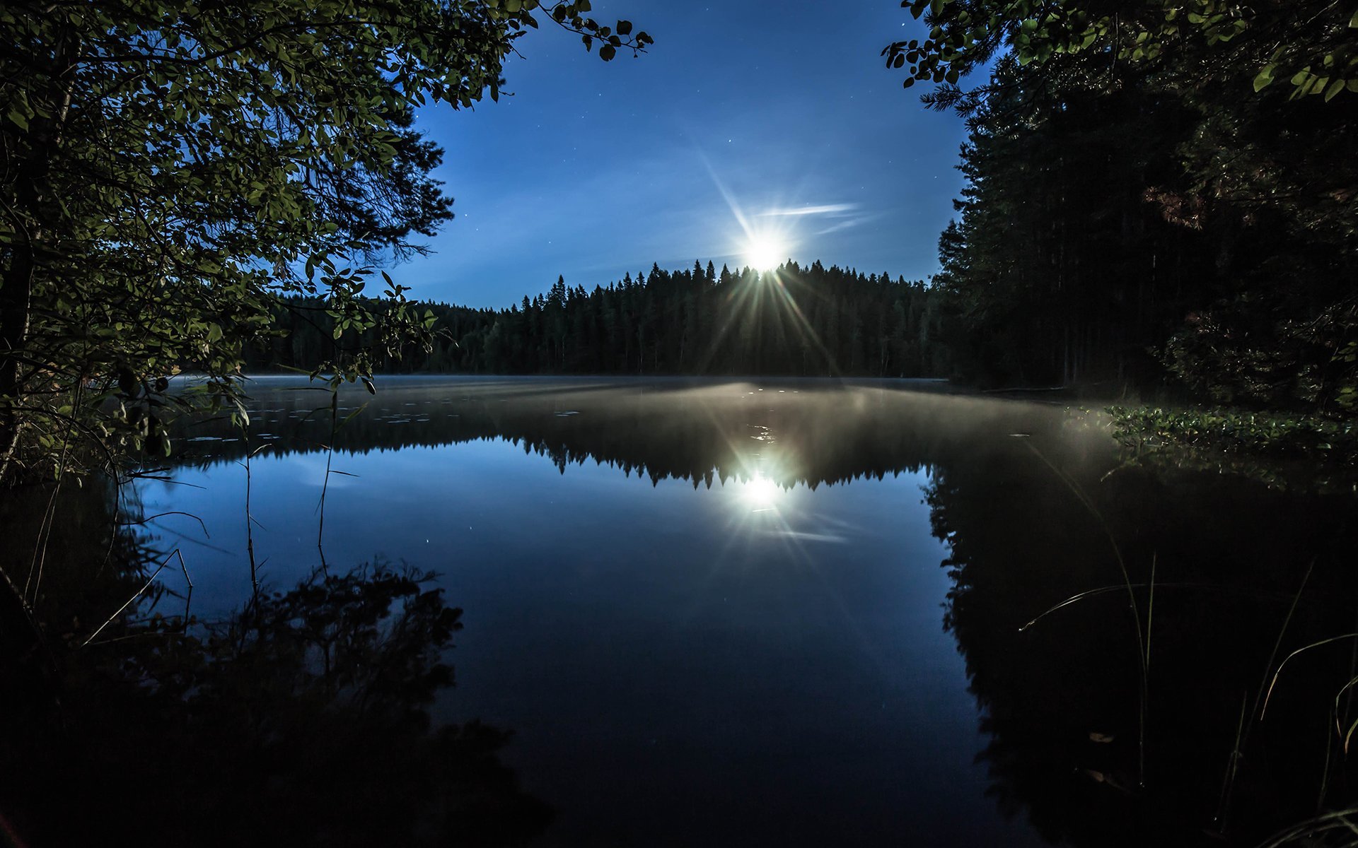 Ночное озеро