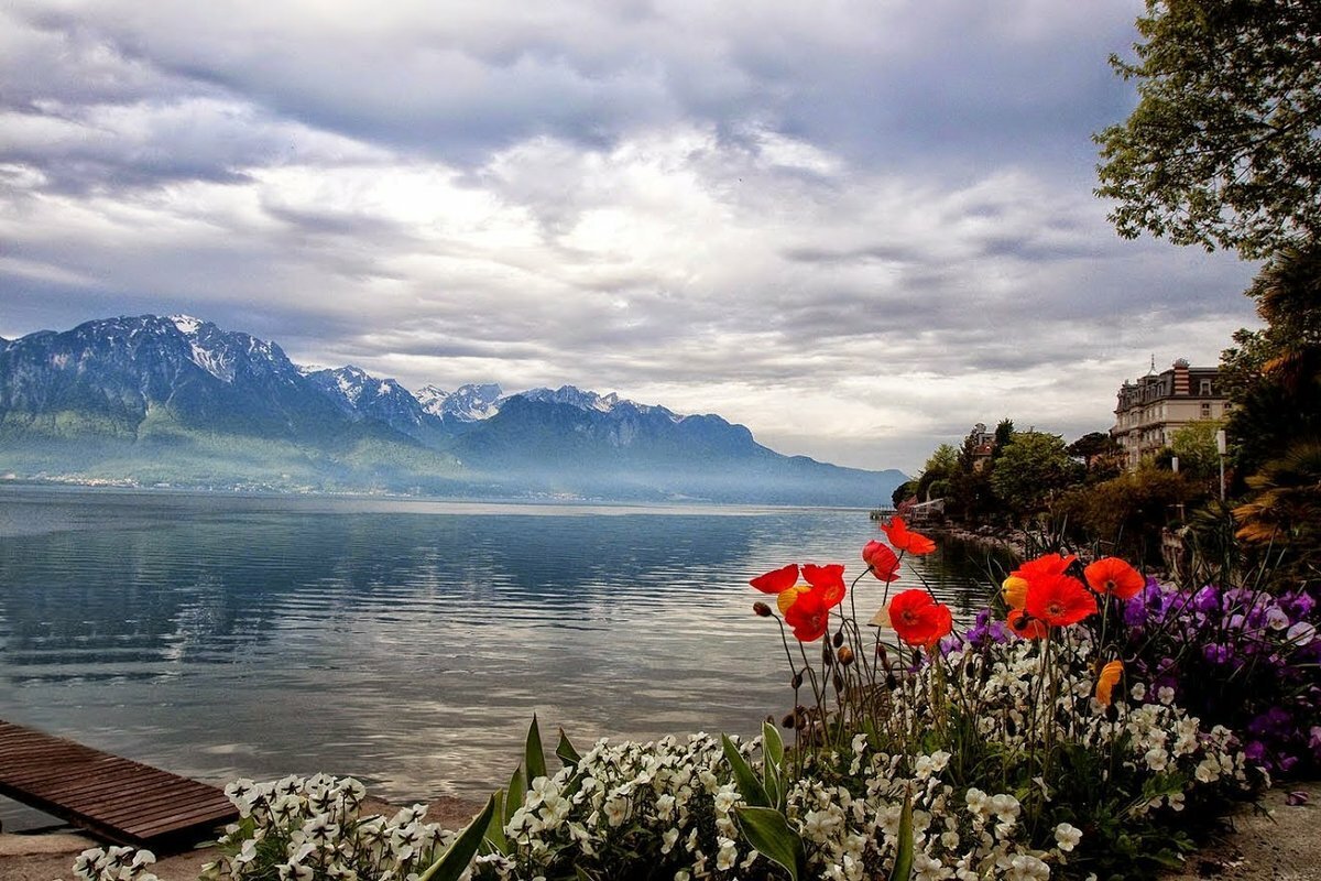 Женевское озеро Монтре