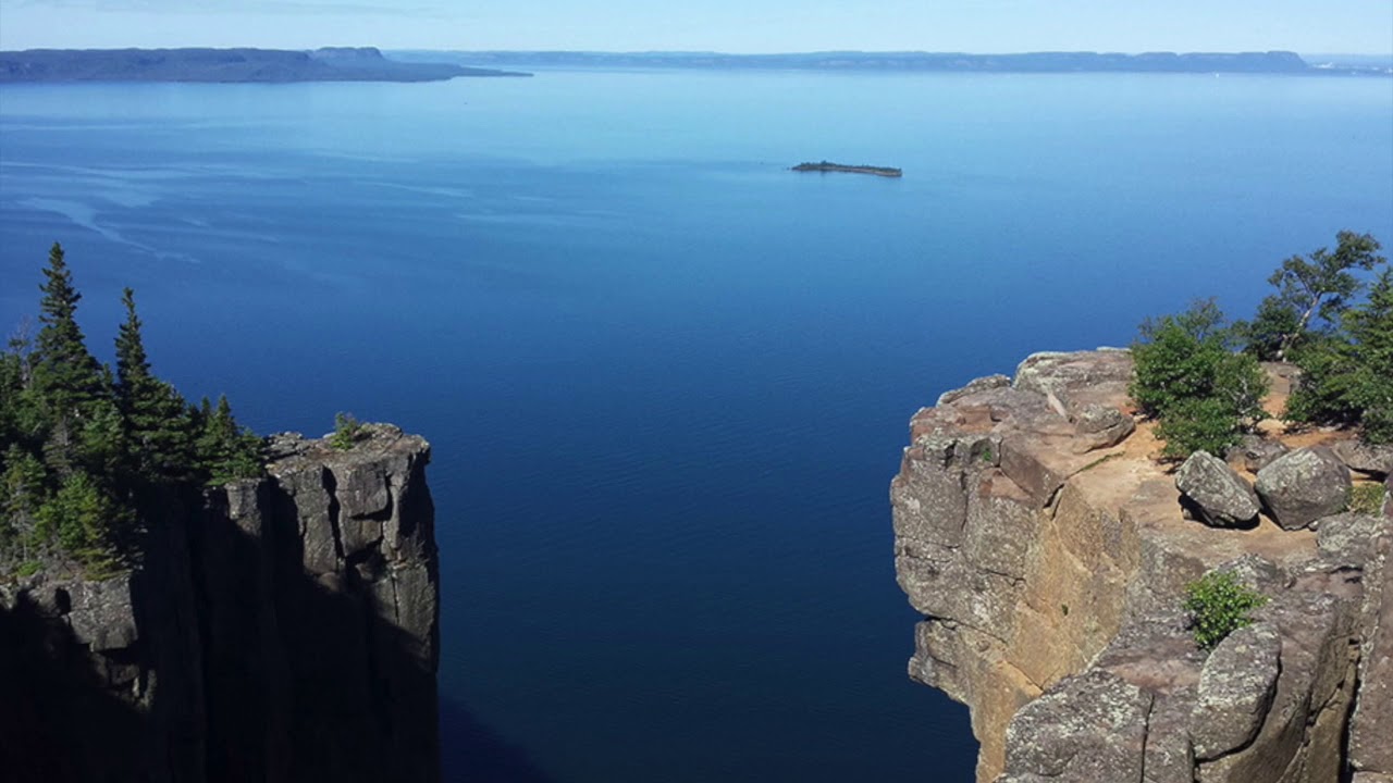 Озеры северной америки. Верхнее озеро (Lake Superior). Канада. Озеро Гурон Северная Америка. Озеро Супериор США. Озеро верхнее Мичиган.