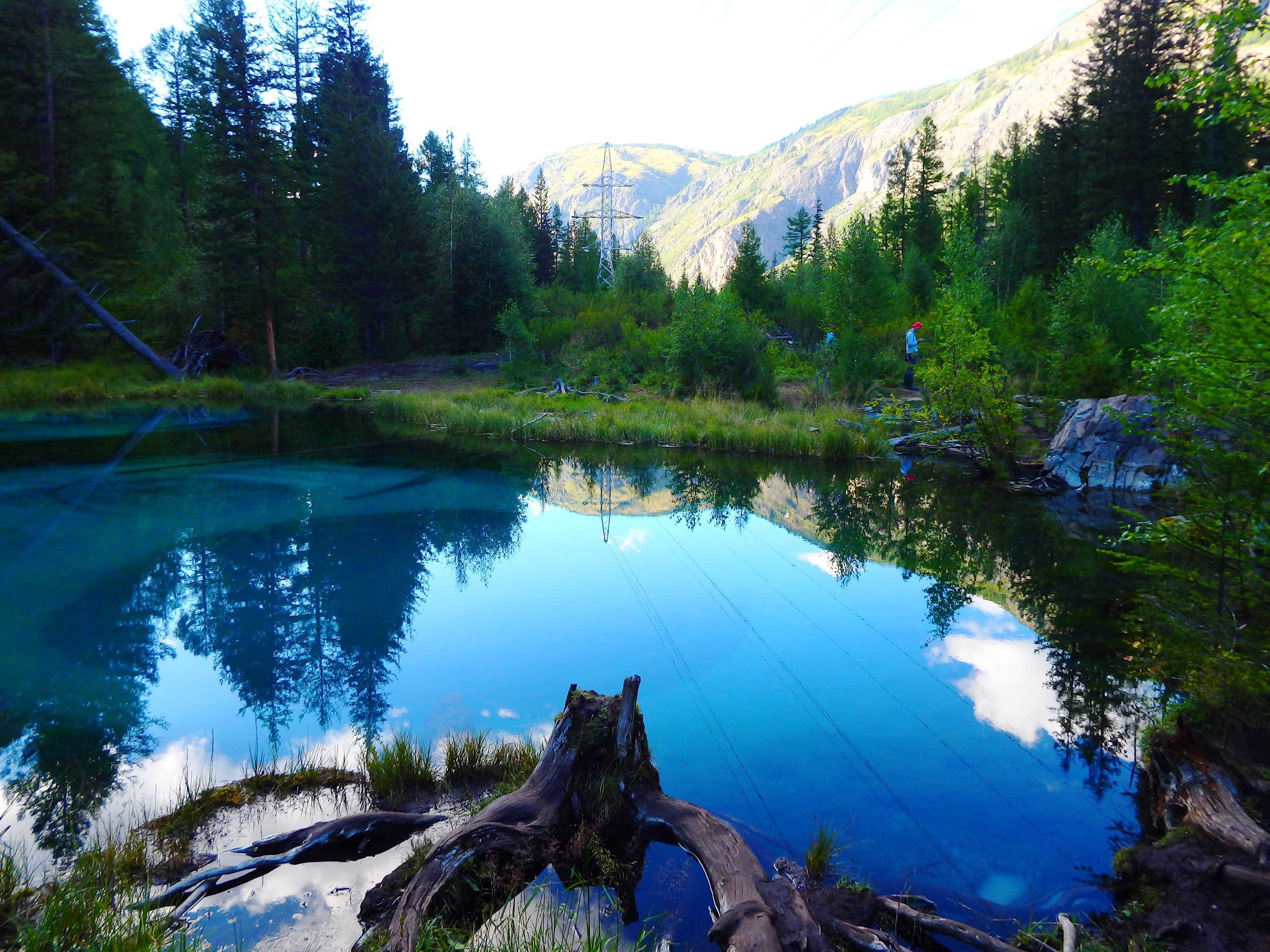 Голубые озера в горном алтае