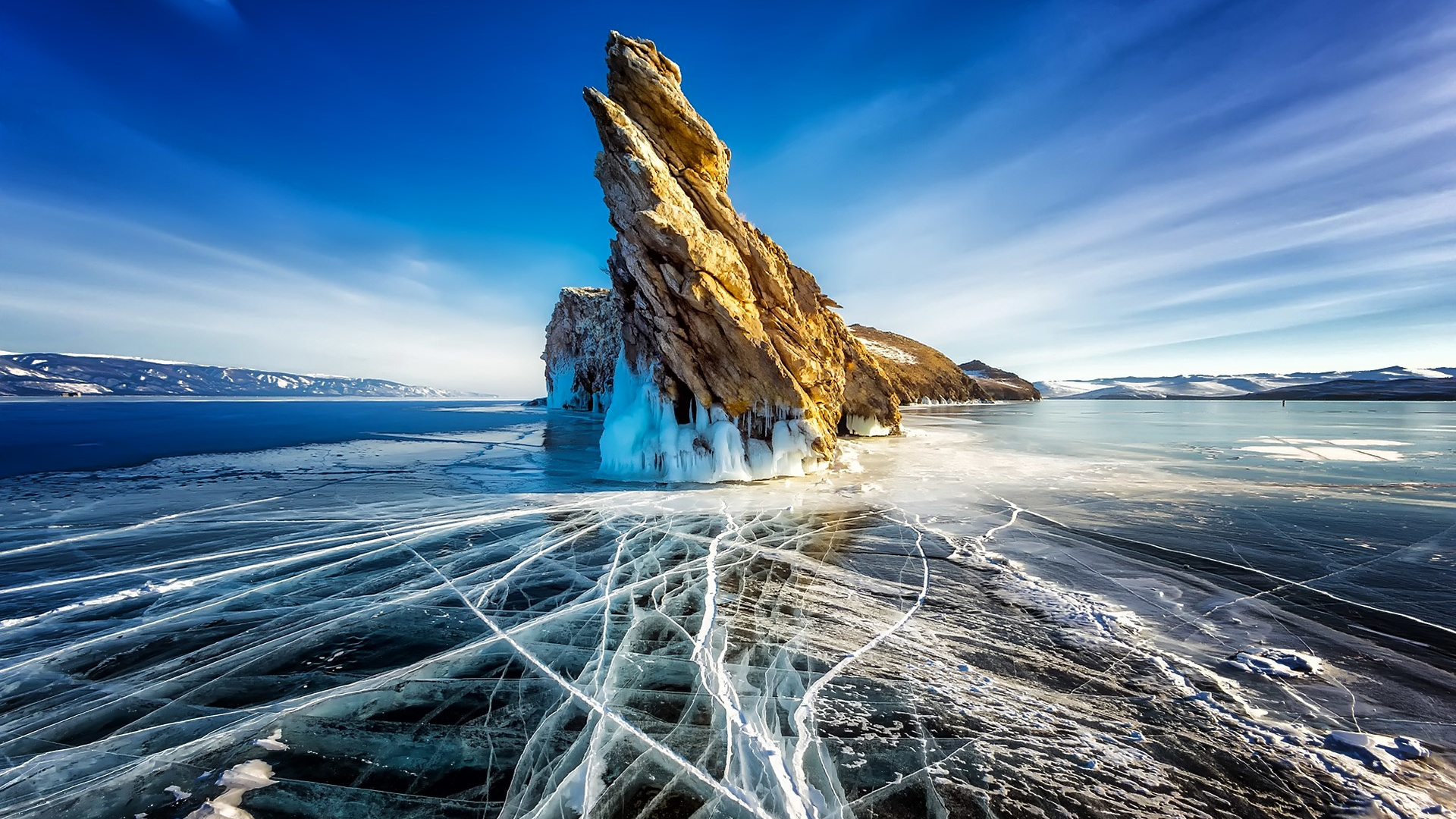 лед озера байкал фото