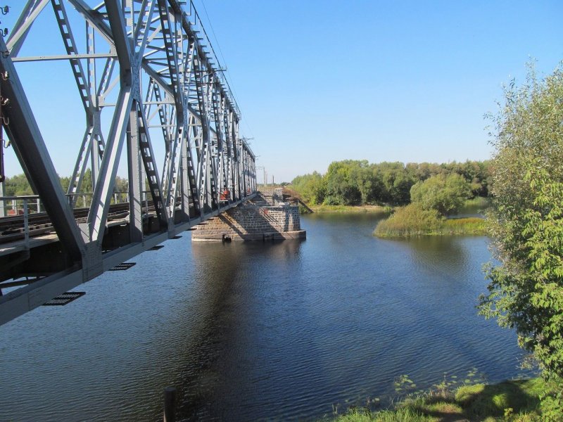 Река Перетна ЖД мост