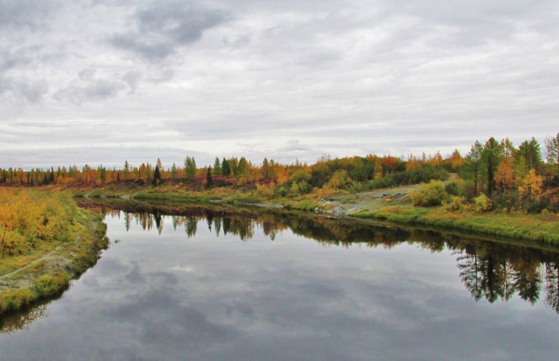 Осень на Ямале с рекой
