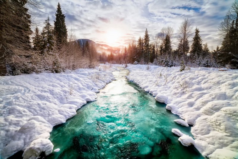 Горная река зимой