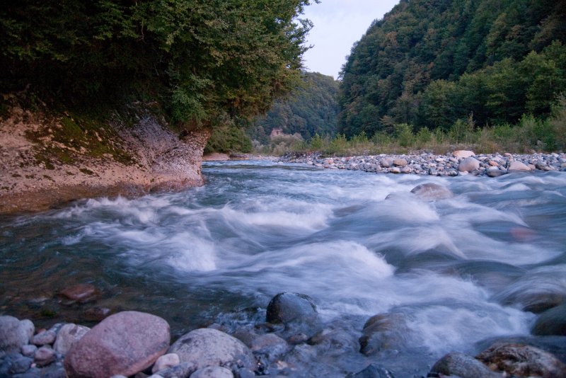 Река Яя осенью фото