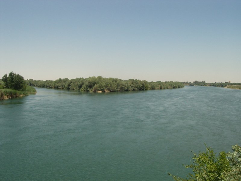 Древняя река Евфрат