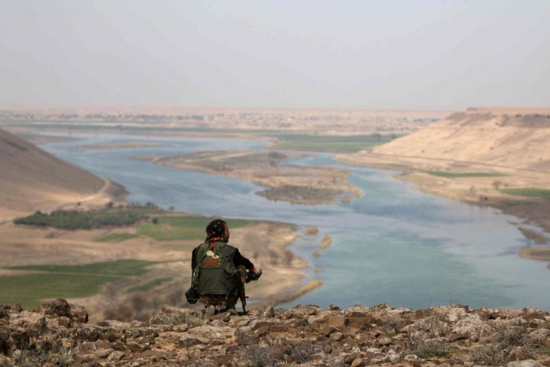 Река Евфрат в Ираке
