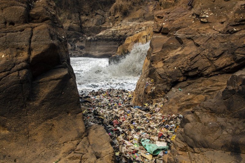 Самая грязная река в мире Читарум
