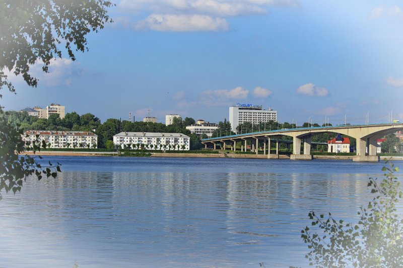 Мост через реку Кострома в Костроме