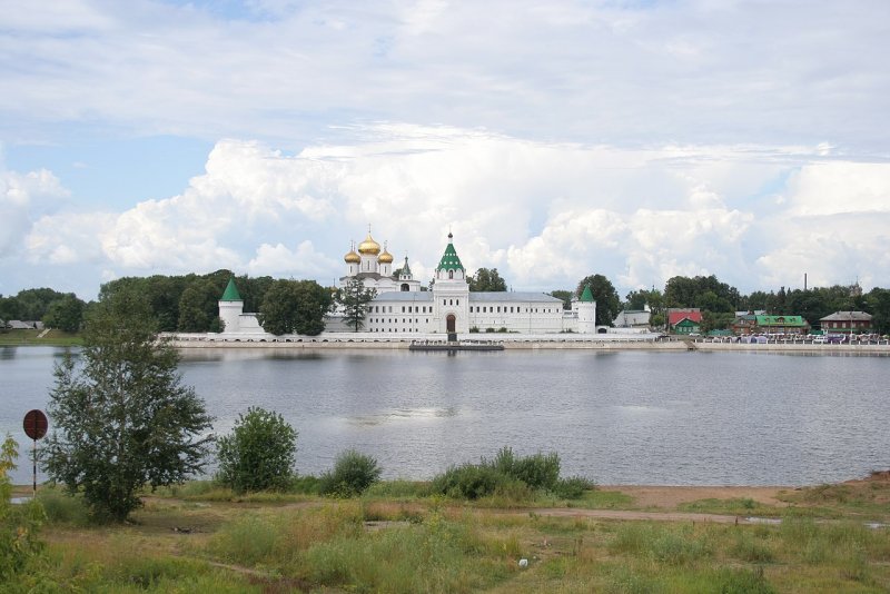 Река Волга Кострома мост