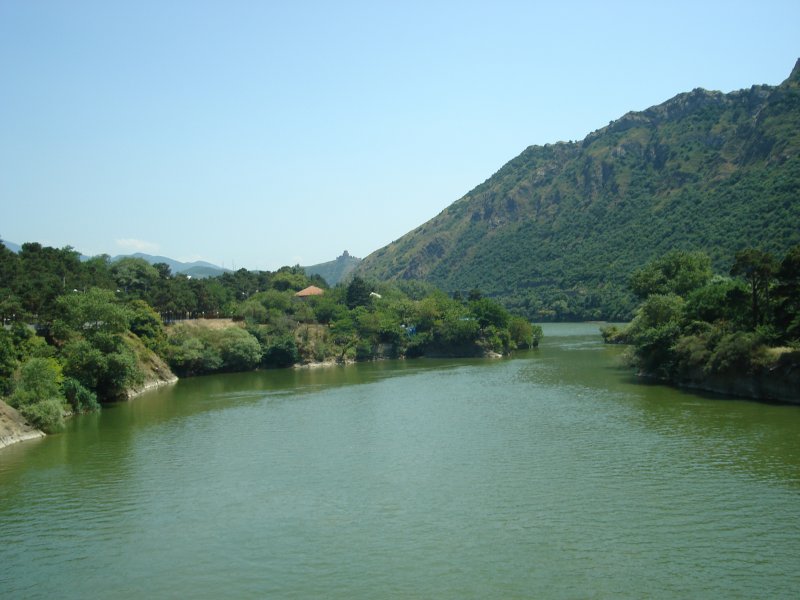 Река Арагви в Грузии