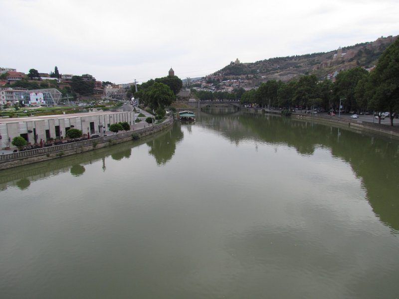 Река в Тбилиси название по русски