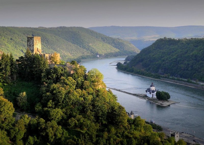 Река Rhein в Германии