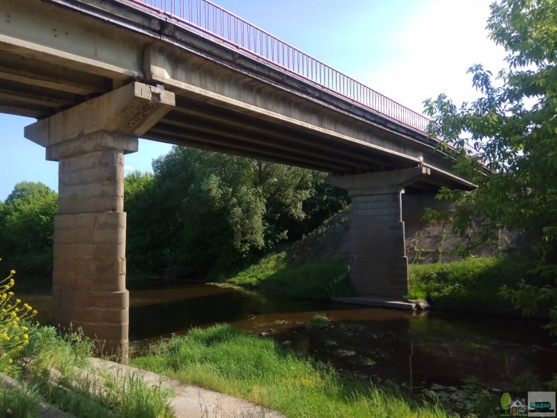 Мост через реку Новгород Северский район