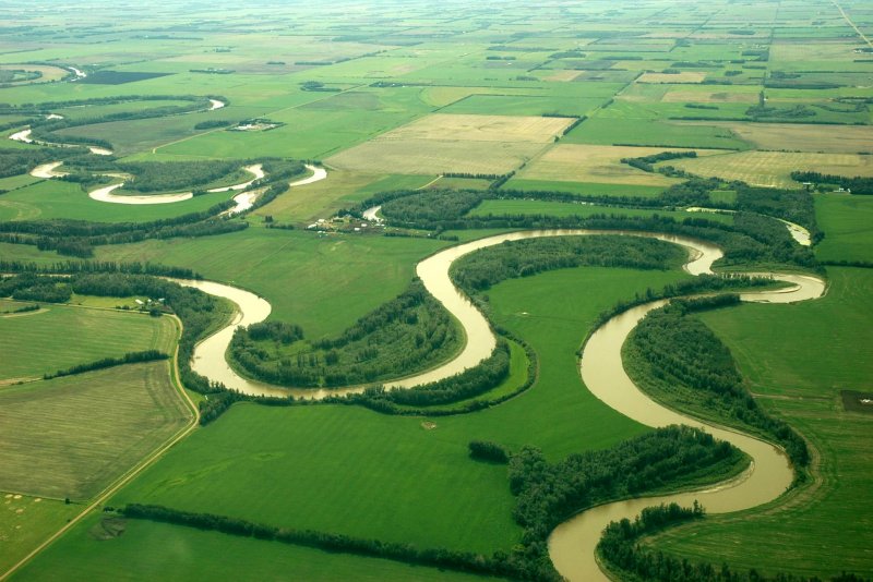 Извилистая река Миссисипи