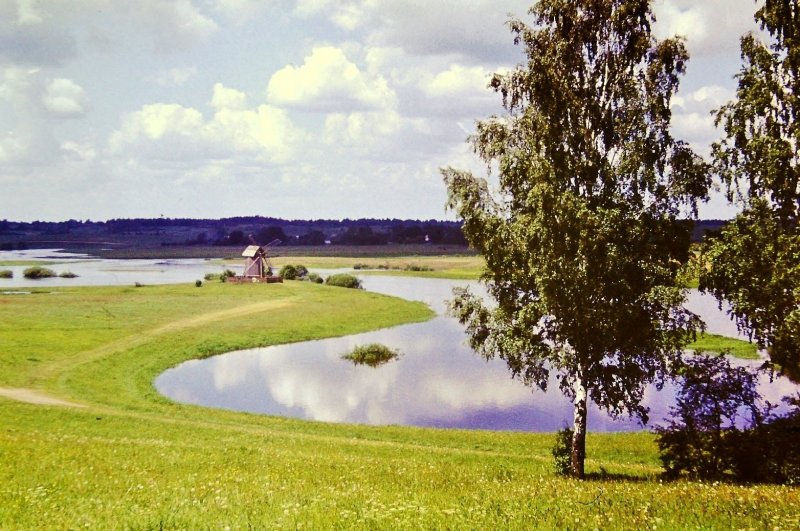 Михайловское река Сороть