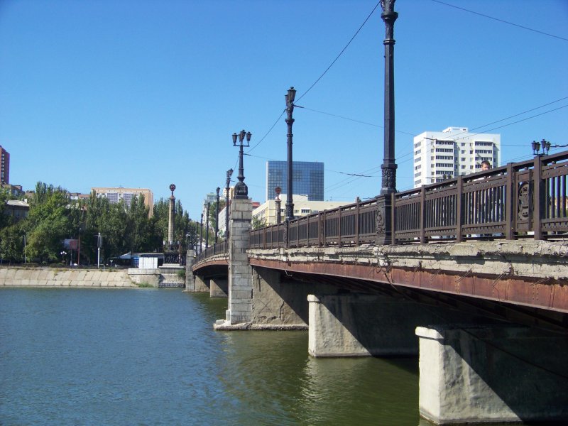 Мост через Кальмиус