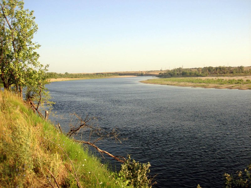 Астрахань река Ахтуба