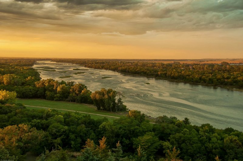 Река Миссури в Канзасе