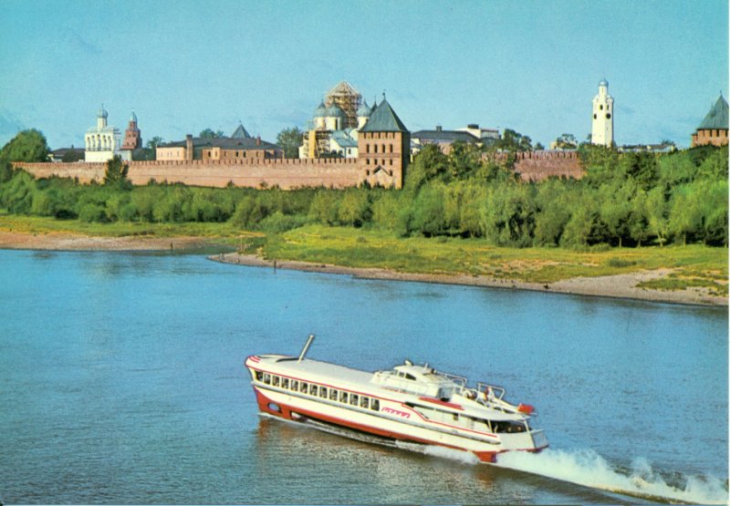 Река Волхов город Кириши