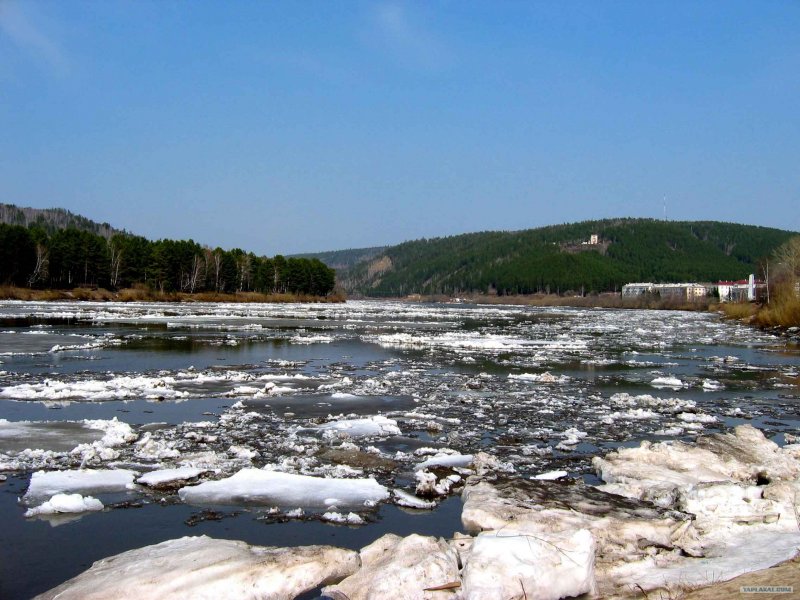 Зеленогорск Красноярский река