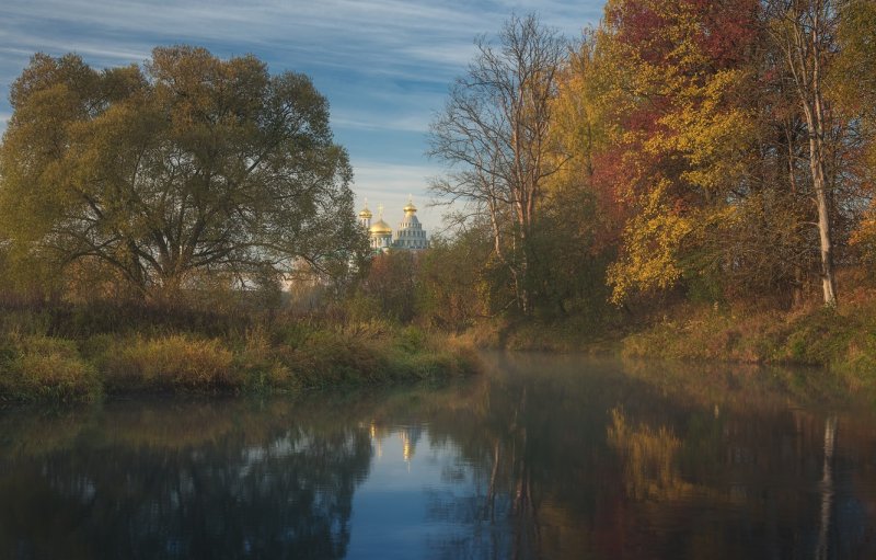 Осень река Истра