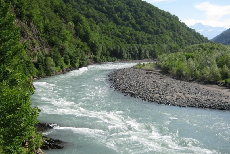 Река Окуми Абхазия