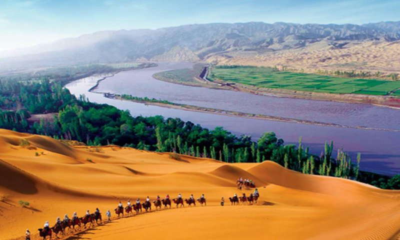 Нил река в пустыне